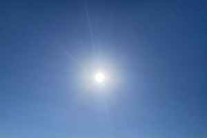 Первый день осени подготовил для астраханцев жаркую и&#160;солнечную погоду