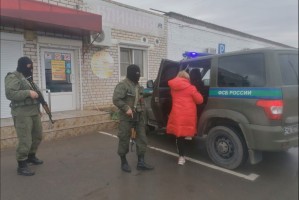 Силовики арестовали двух астраханок, организовавших незаконное пребывание иностранцев в России
