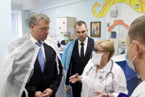 Игорь Бабушкин проверил две детские поликлиники в&#160;Астрахани