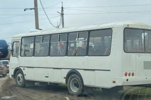 Жители Ахтубинска опоздали на работу из-за отсутствия рейсовых автобусов