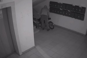 В Астрахани мужчина украл 8 велосипедов на 76 тысяч рублей