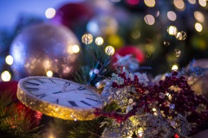 Астраханское МЧС разъяснило, нужно ли выключать новогоднюю гирлянду