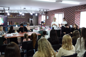 Семейные ценности обсудили в Астраханском госуниверситете