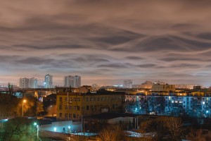 В небе над Астраханью заметили необычные облака