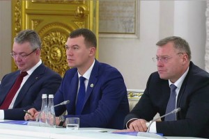 Астраханский губернатор принял участие в Госсовете под руководством Владимира Путина