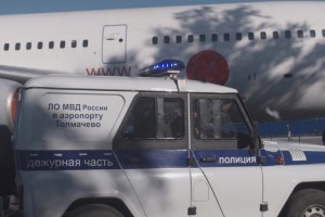 Полиция сняла астраханца с самолёта в Новосибирске