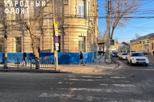 Администрация Астрахани привела дороги к нормативу возле школ только на бумаге