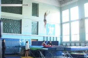 Астраханские спортсмены завоевали 10 медалей на Первенстве и Чемпионате ЮФО по прыжкам на батуте