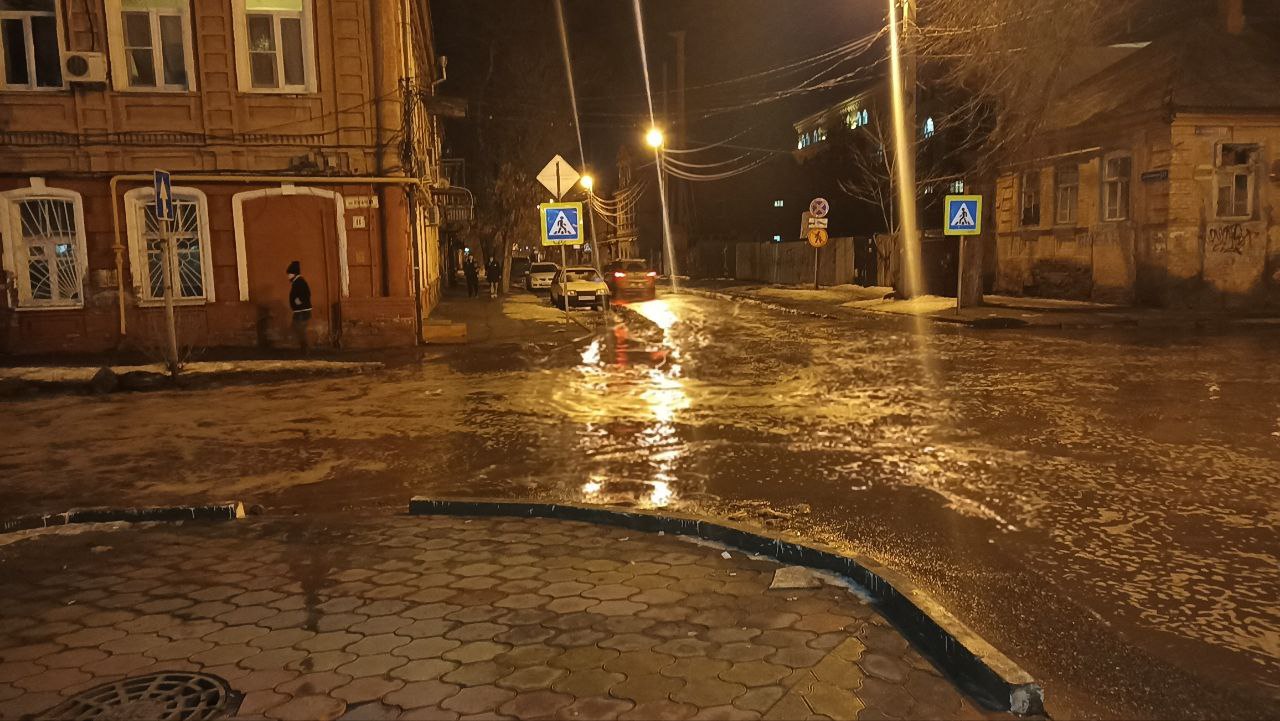 Астрахань тонет в талых водах | 21.02.2023 | Астрахань - БезФормата