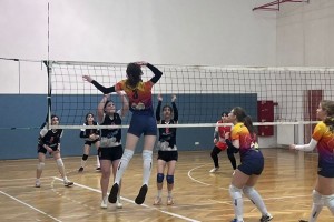 В Астрахани прошло Первенство региона по волейболу