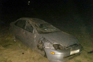 В результате опрокидывания автомобиля под Астраханью погиб мужчина