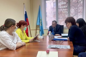 Министр здравоохранения Астраханской области провел личный приём граждан