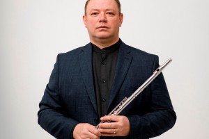 В Астрахани выступит известный флейтист Антон Двизов