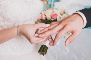В Астраханской области 22 пары молодоженов заключили брак в&#160;красивую дату