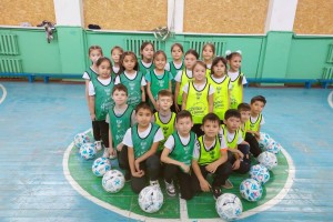 50 астраханских образовательных учреждений подключатся к проекту «Футбол в школе»