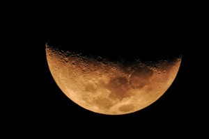 Астраханцы смогут увидеть полутеневое затмение Луны и звездопад