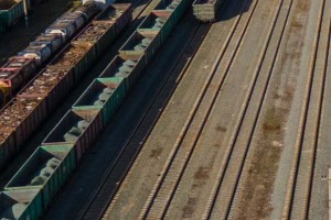Погрузка на железной дороге в&#160;Астраханской области составила около 2,4 млн тонн в&#160;январе-апреле