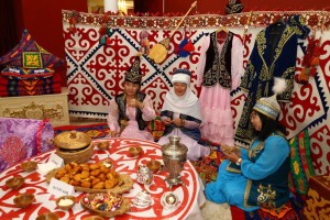 Этническая деревня представит всем астраханцам и&#160;гостям богатство национальной культуры России