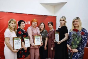 Астраханские коллективы наградили за участие в&#160;сборе помощи для бойцов