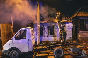 В Астрахани сгорели два жилых&#160;дома