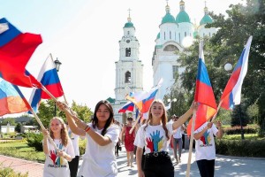 Завтра в Астрахани масштабно отметят День России