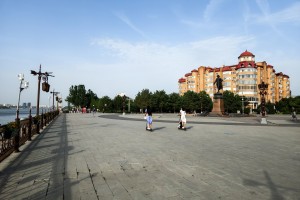 Астраханцев за последние два года стало меньше на 7200 человек
