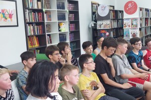 Юных астраханцев приглашают присоединиться к подростковому читательскому клубу