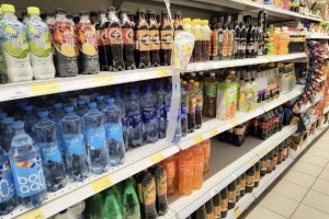 В России могут запретить цветные бутылки
