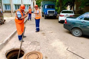 Астраханские коммунальщики прокомментировали ситуацию с затопленными подвалами в Советском районе
