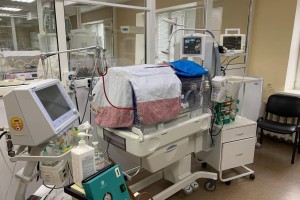Астраханские врачи спасли новорождённого с&#160;опасной патологией