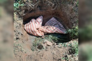 Тело астраханки нашли в яме со строительным мусором