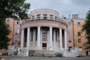 Дом офицеров в Ахтубинске отреставрируют к следующей осени