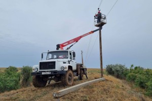 В Астраханской области практически полностью восстановили систему электроснабжения после урагана
