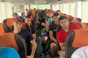 Астраханские гандболисты отправились на турнир в Волгоград