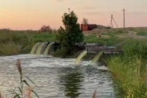 В Астраханской области в&#160;истощенные водные объекты начали подкачивать воду