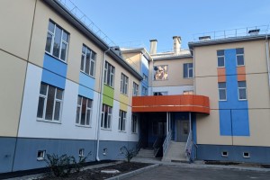 Подрядчик получит штраф за темпы строительства детсада в Астрахани