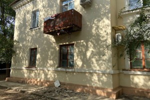 В Астраханской области из-за обрушения балкона пострадала хозяйка квартиры