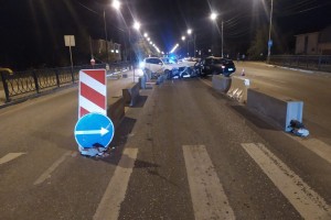 В Астрахани на улице Адмирала Нахимова столкнулось три автомобиля