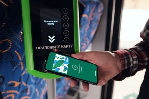 Астраханцы сэкономили на проезде в&#160;городских автобусах почти 3&#160;миллиона рублей при оплате смартфоном