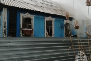 В Астрахани из-за непотушенной сигареты погибла 45-летняя женщина