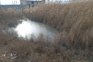 В Астраханской области сточные воды изливались из подземной трубы