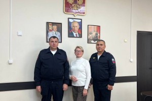 Астраханские полицейские спасли автоледи с сердечным приступом