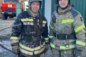Экс-пожарный спас астраханца из горящей квартиры