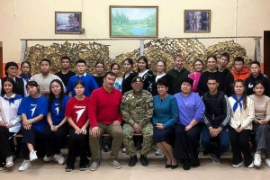 Контрактник из Астрахани посетил родную школу в Приволжском районе