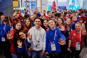 Тысячи юных астраханцев являются участниками «Движения первых»