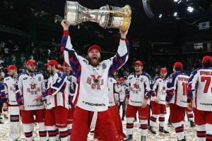 Сегодня в Астрахани можно будет увидеть главный трофей КХЛ