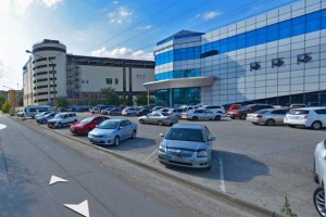 До конца года в Астрахани запретят парковку на одной улице