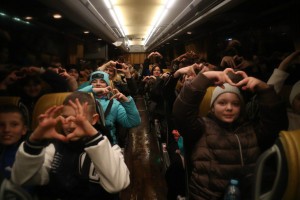 В Астрахани встретили детей из Белгородской области