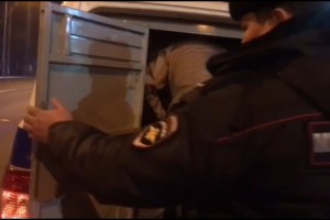 Астраханские полицейские проверили мигрантов