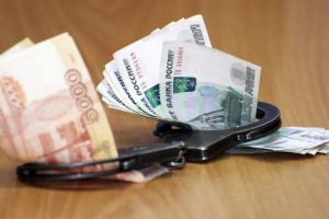 Астраханец получил срок за многомиллионные долги
